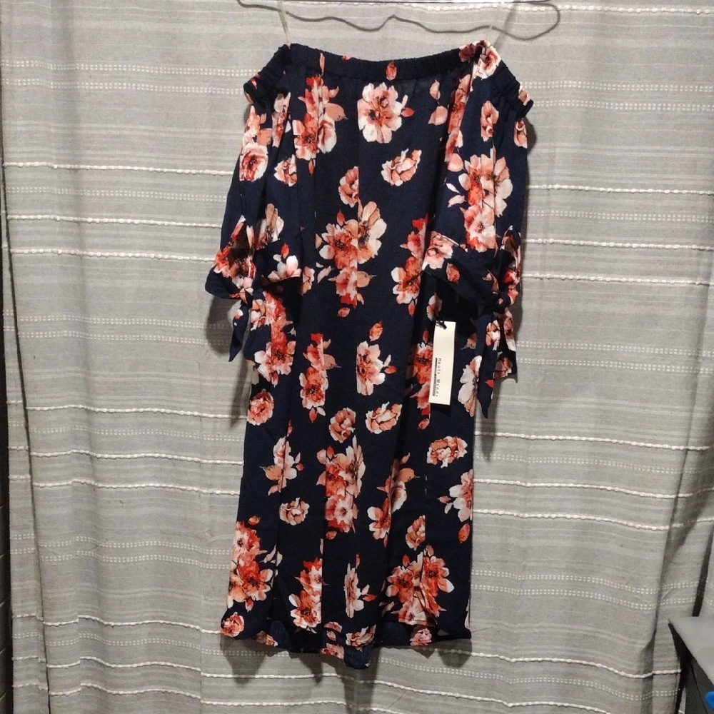 🌺 Floral Midi Dress